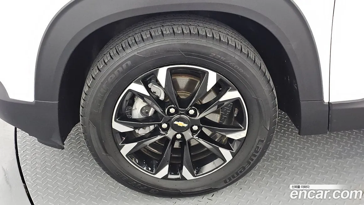Chevrolet (GM Daewoo) Trailblazer 2022 из KR, фото 2