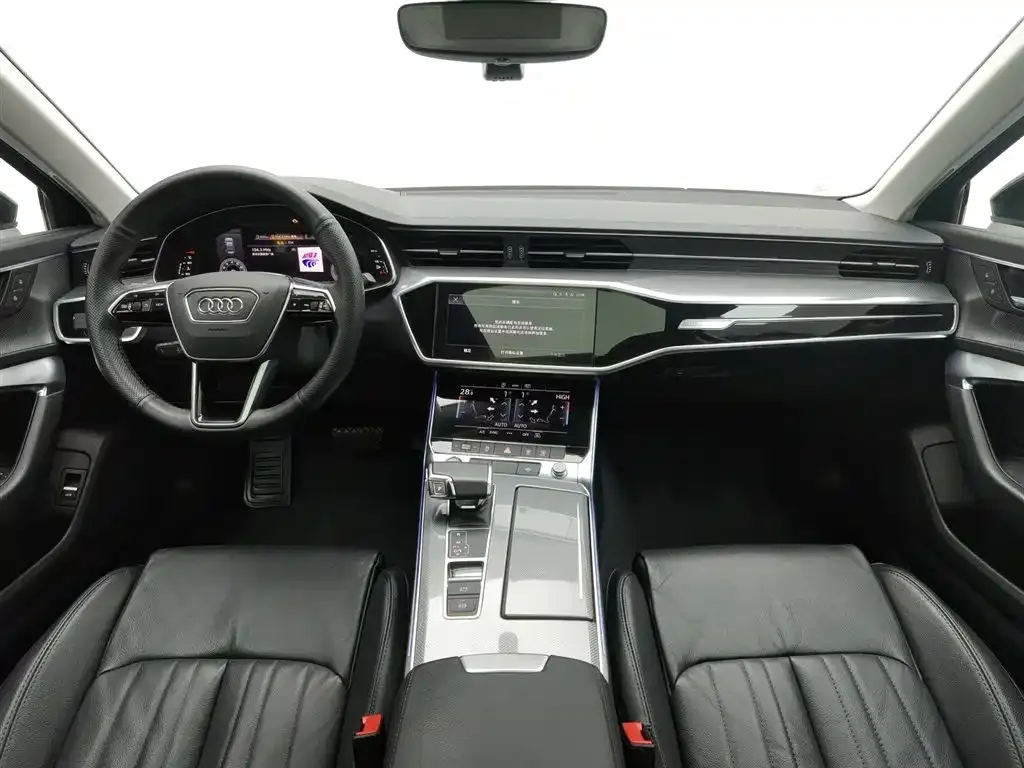 Audi A6L 2022 из CN, фото 6