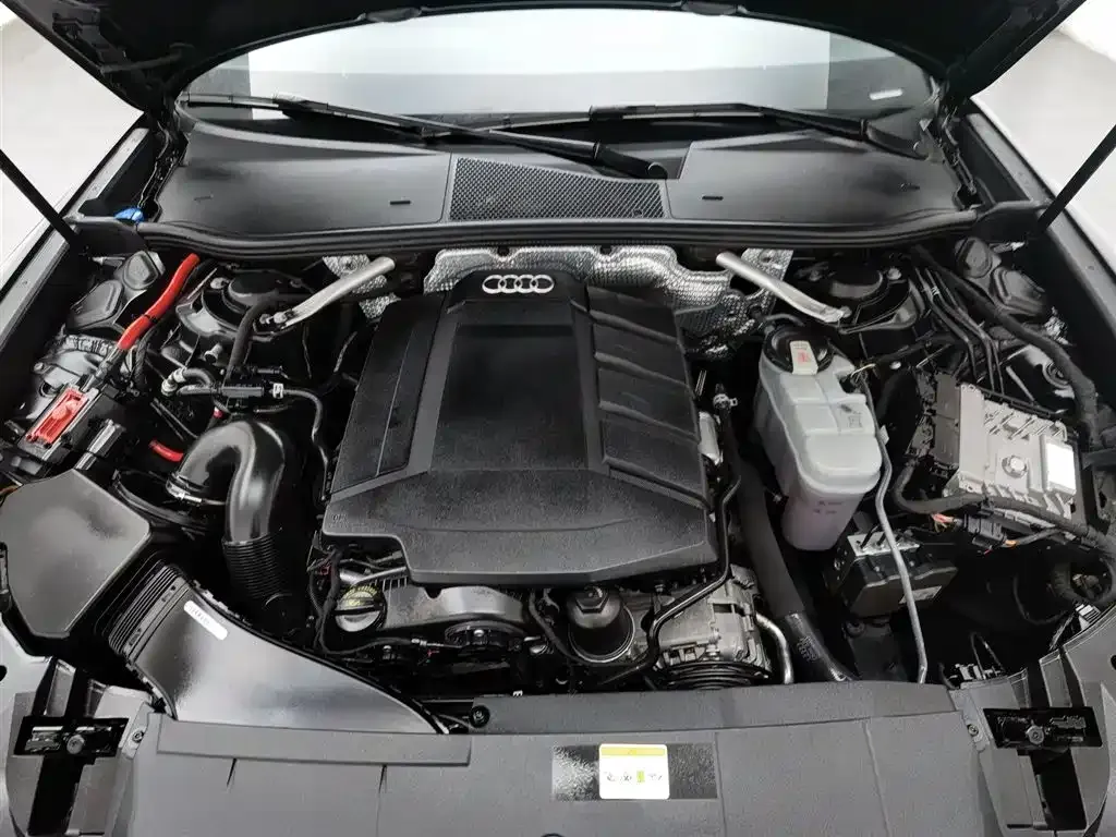 Audi A6L 2022 из CN, фото 8