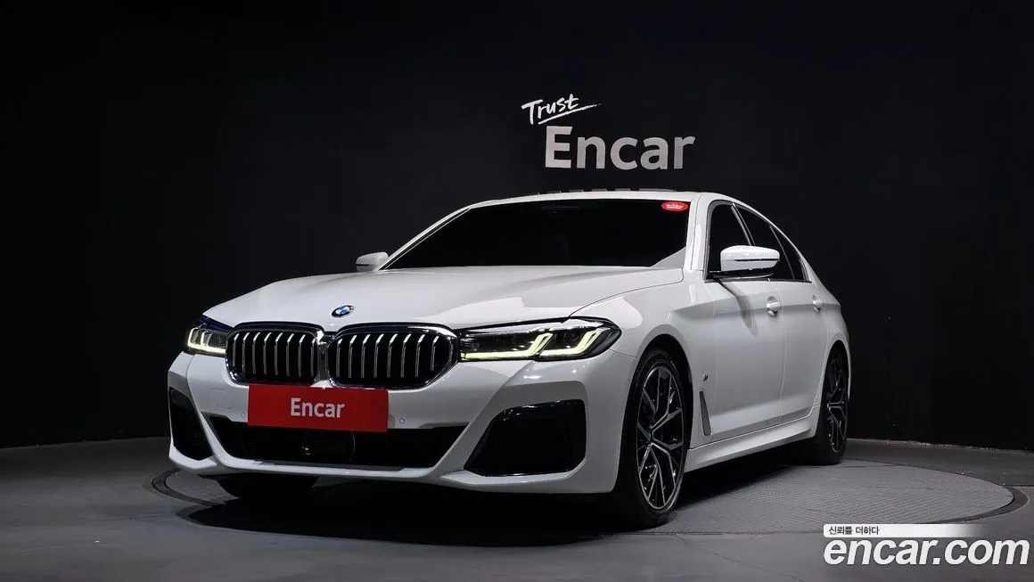 BMW 5-Series 2023 из KR, фото 1