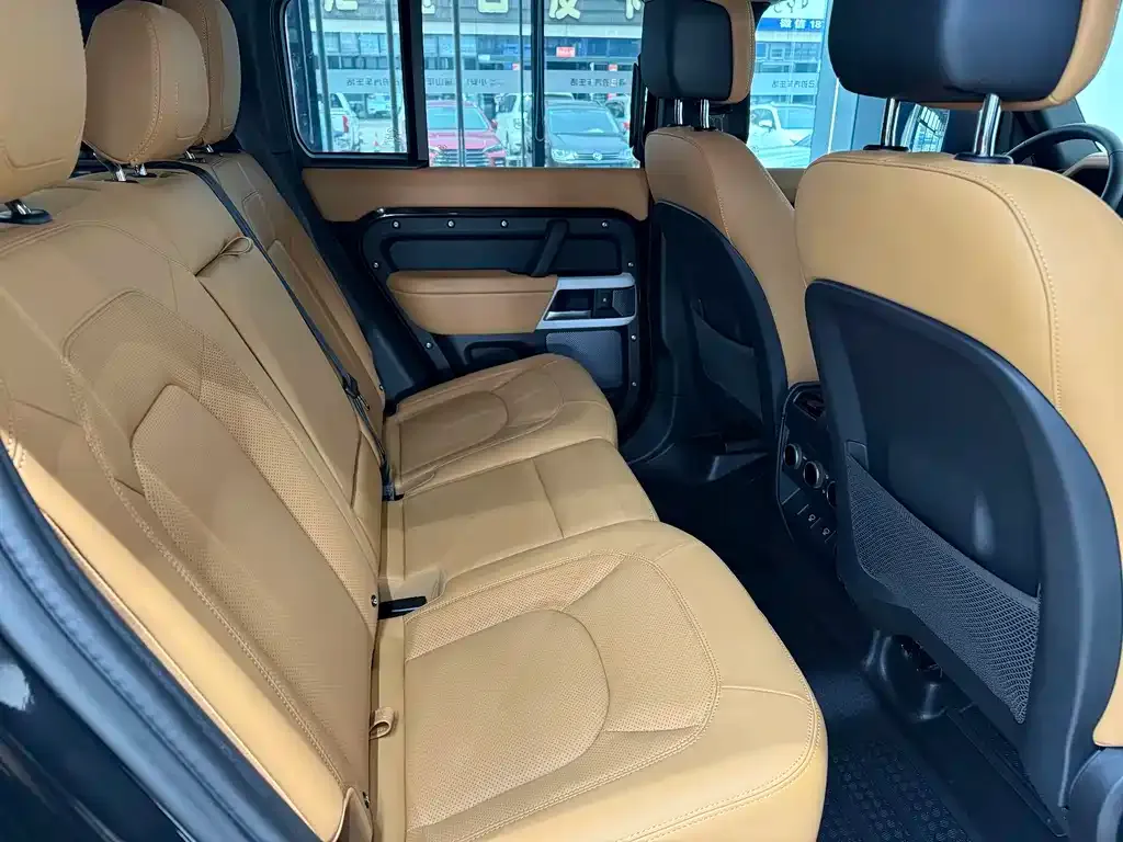 Land Rover Defender 2025 из CN, фото 4