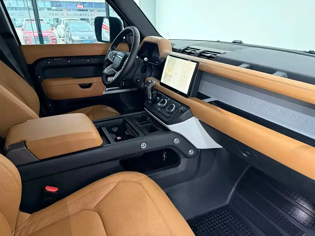 Land Rover Defender 2025 из CN, фото 5