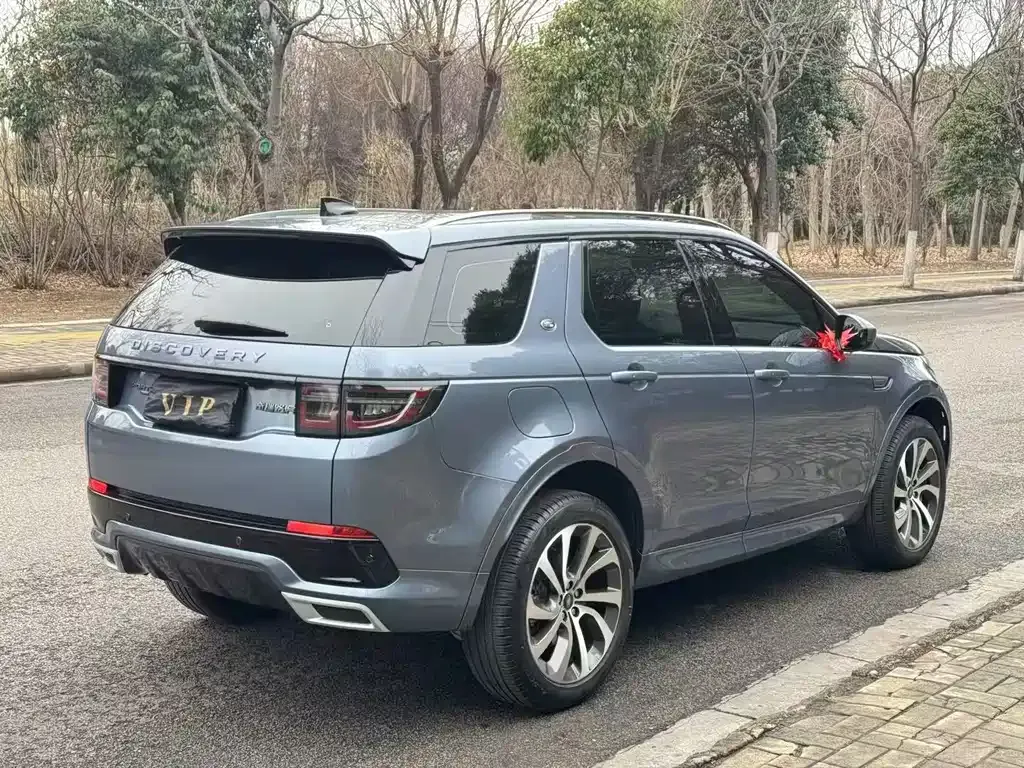Land Rover Discovery Sport — фото 8