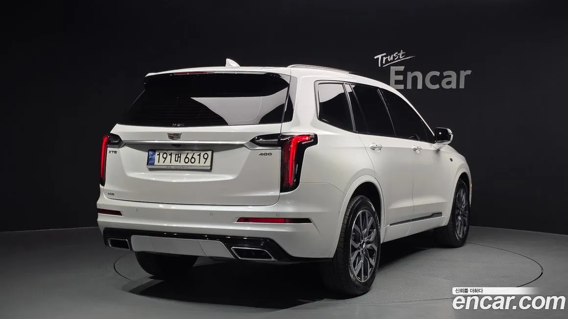 Cadillac XT6 2023 из KR, фото 4
