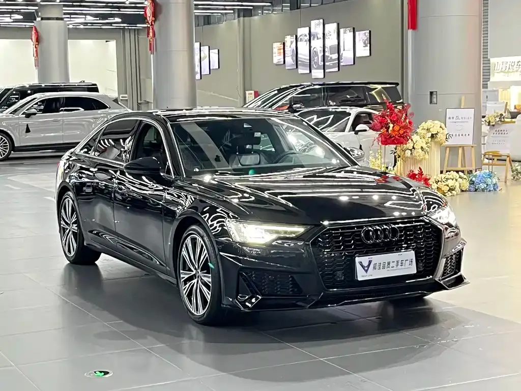 Audi A6L — фото 5