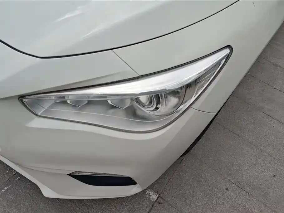 Infiniti Q50L 2022 из CN, фото 4