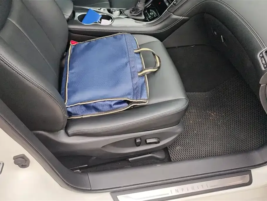 Infiniti Q50L 2022 из CN, фото 5