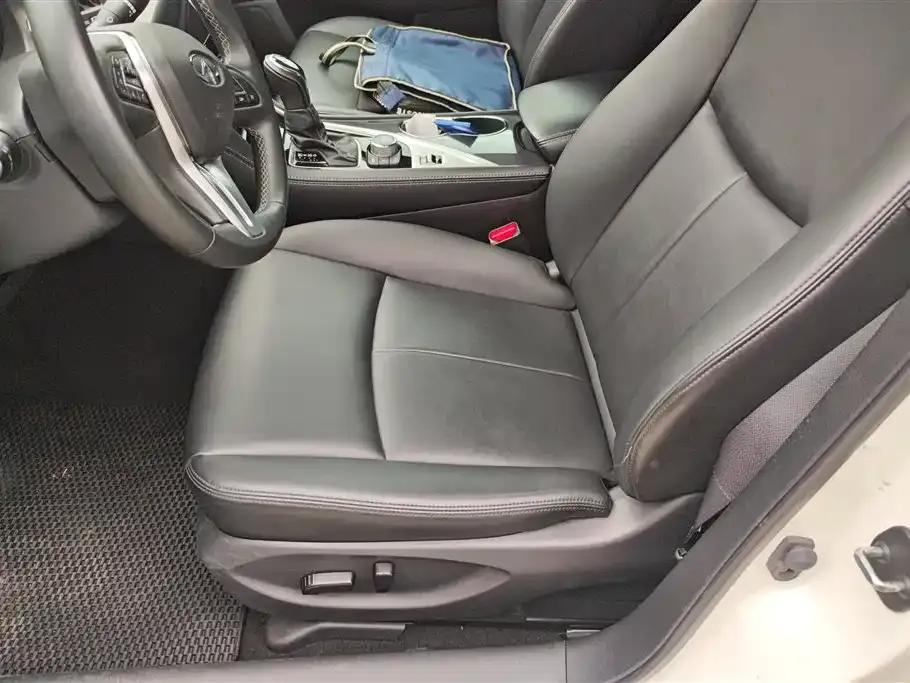 Infiniti Q50L 2022 из CN, фото 9