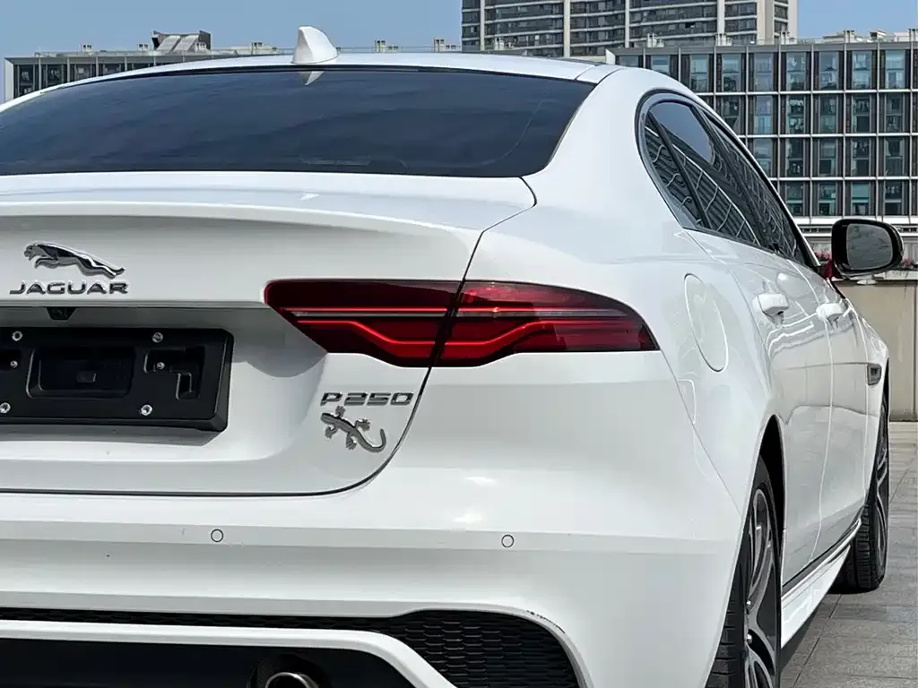 Jaguar XEL 2024 из CN, фото 10