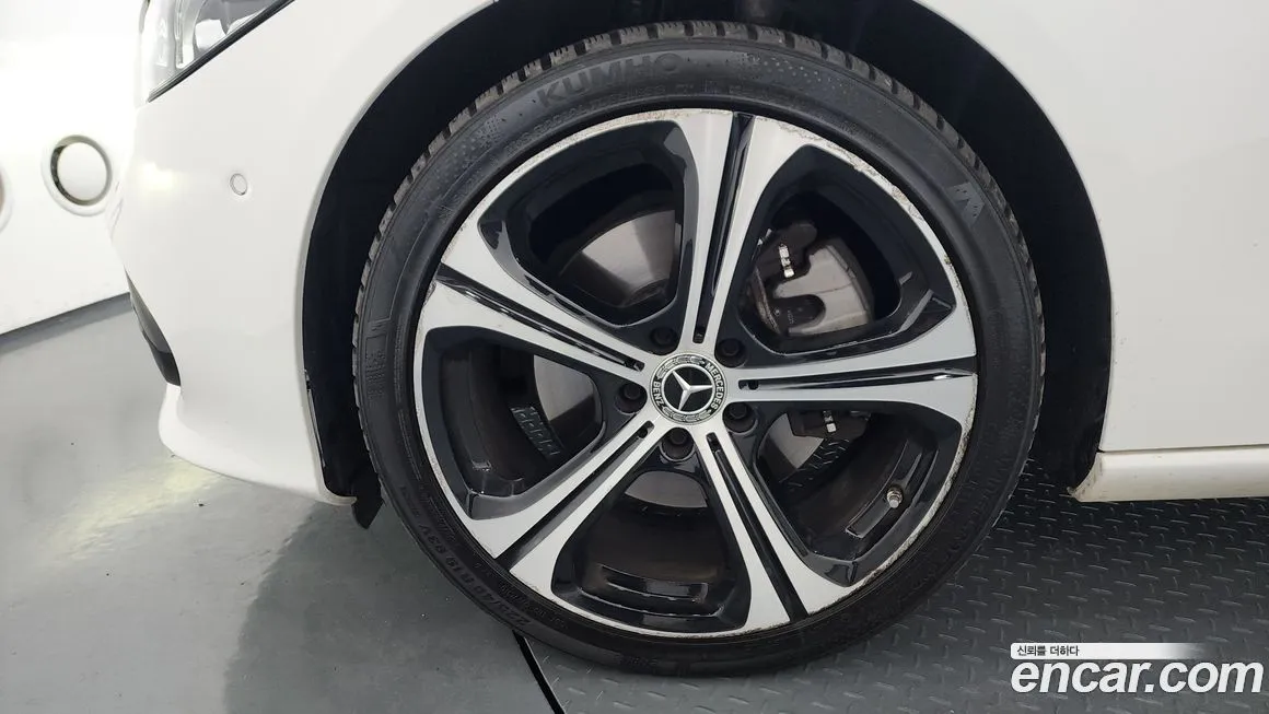 Mercedes-Benz C-Class 2023 из KR, фото 5