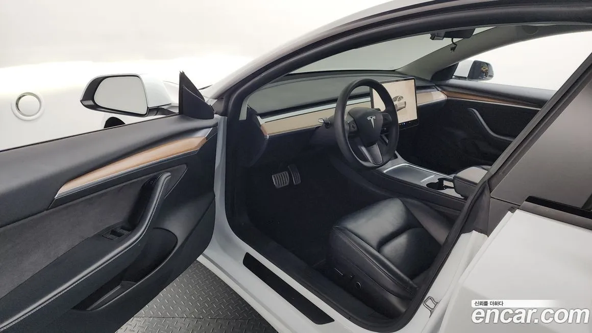 Tesla Model 3 2022 из KR, фото 9