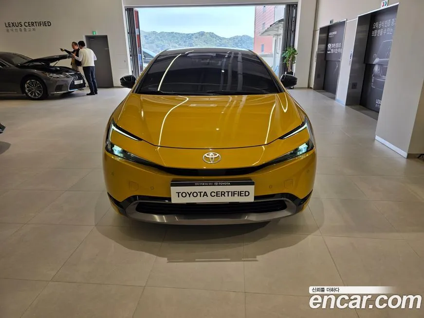 Toyota Prius — фото 10