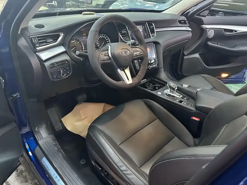 Infiniti QX50 2021 из CN, фото 2