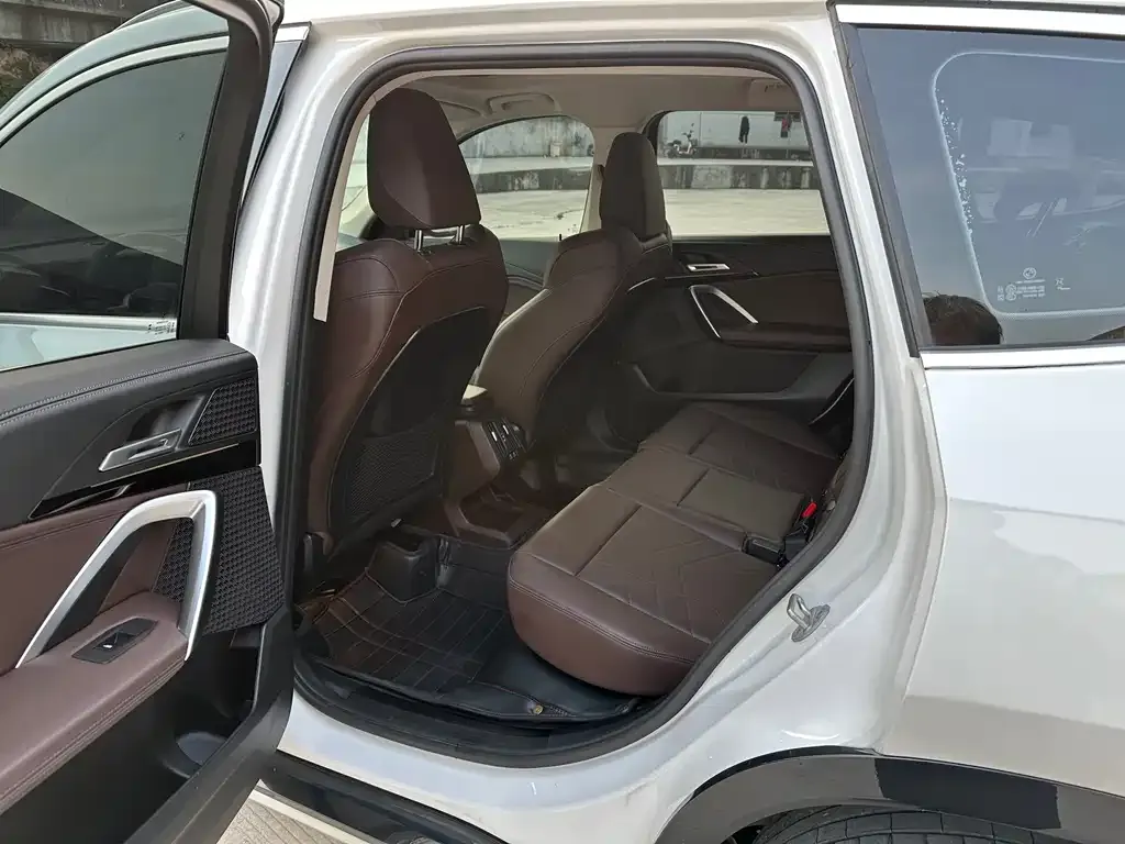 BMW X1 2023 из CN, фото 4