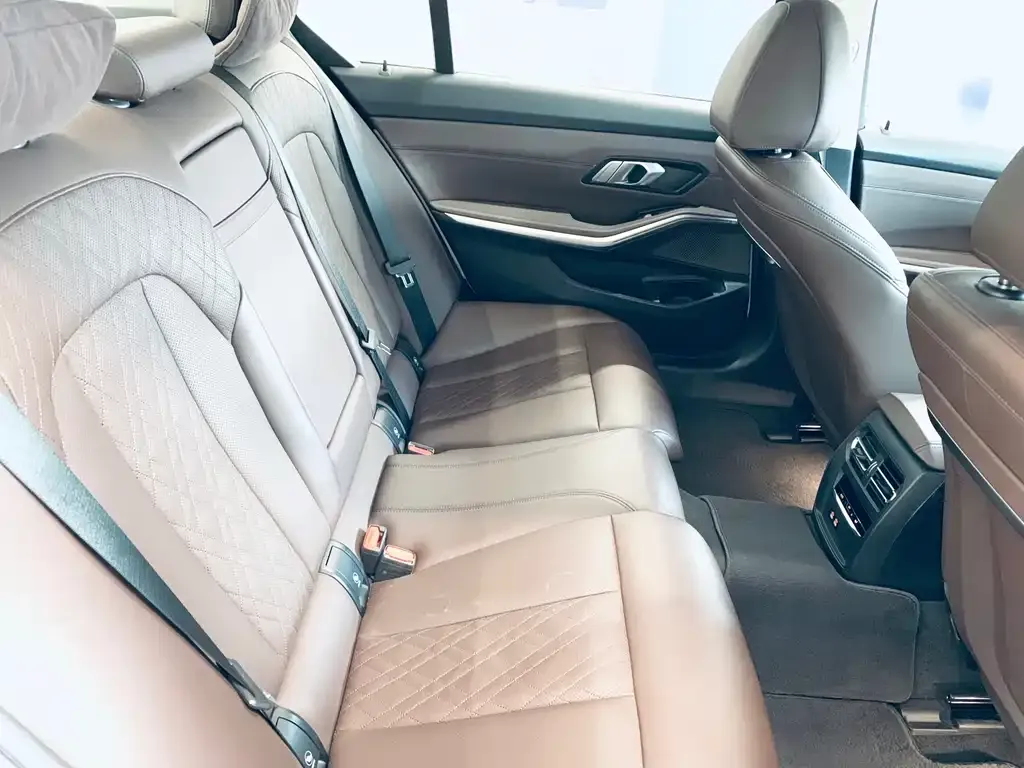 BMW i3 2022 из CN, фото 3