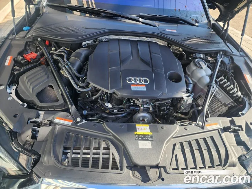 Audi A8 2023 из KR, фото 10