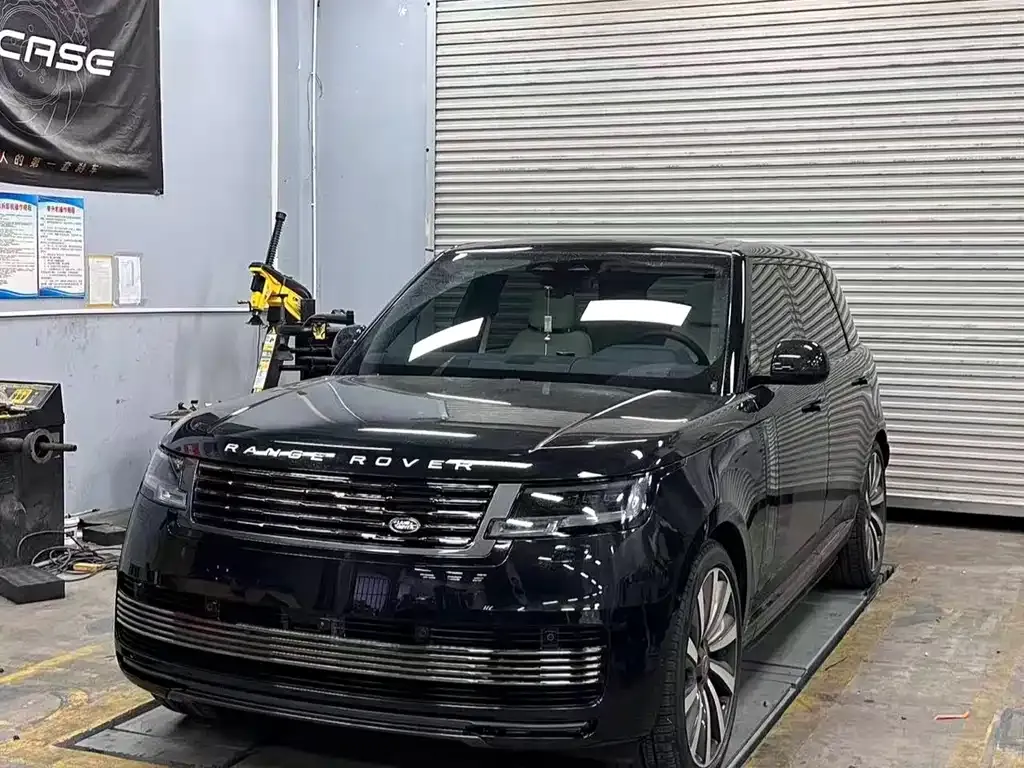 Land Rover Range Rover — фото 1