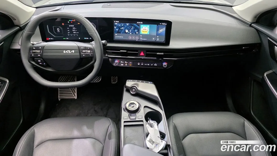 Kia EV6 — фото 9
