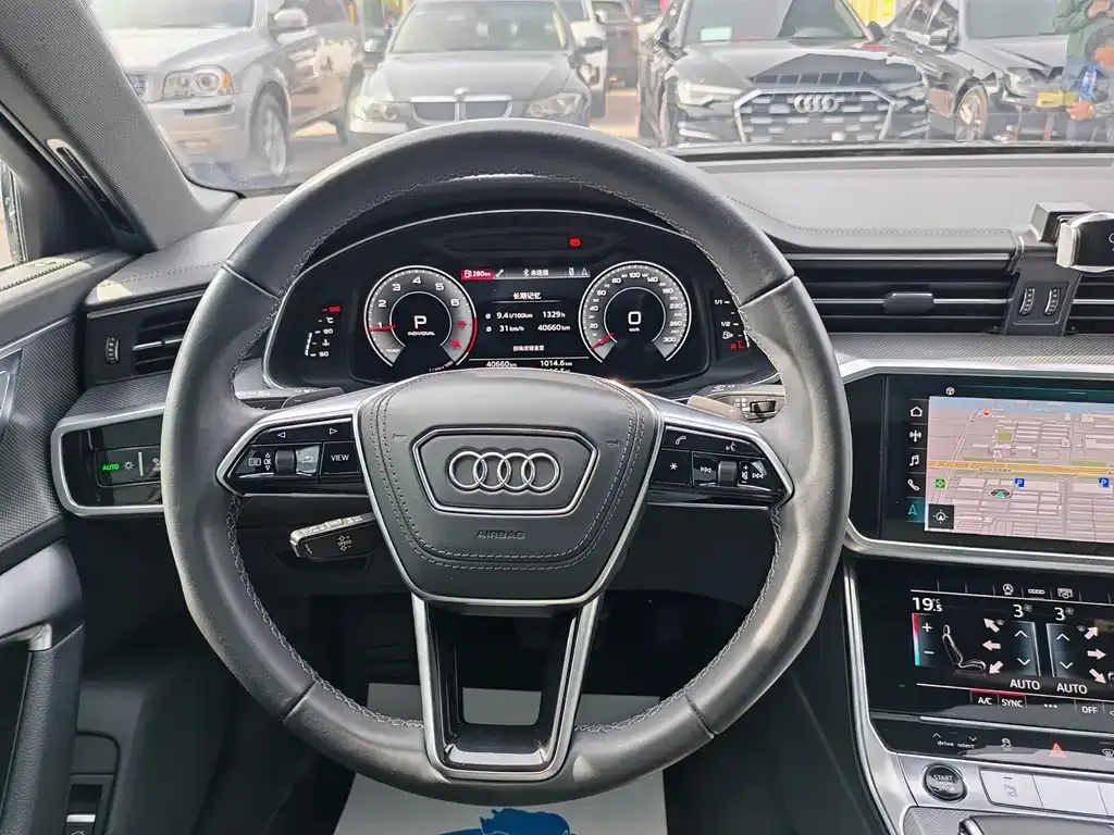 Audi A6L — фото 7