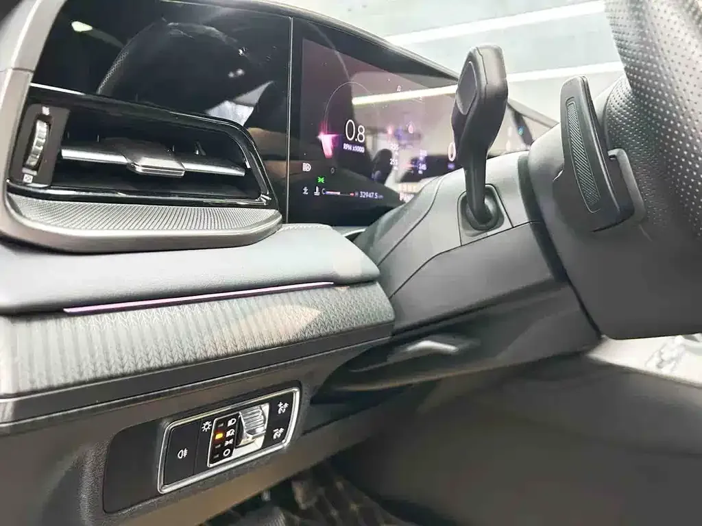 Lincoln Z 2022 из CN, фото 7