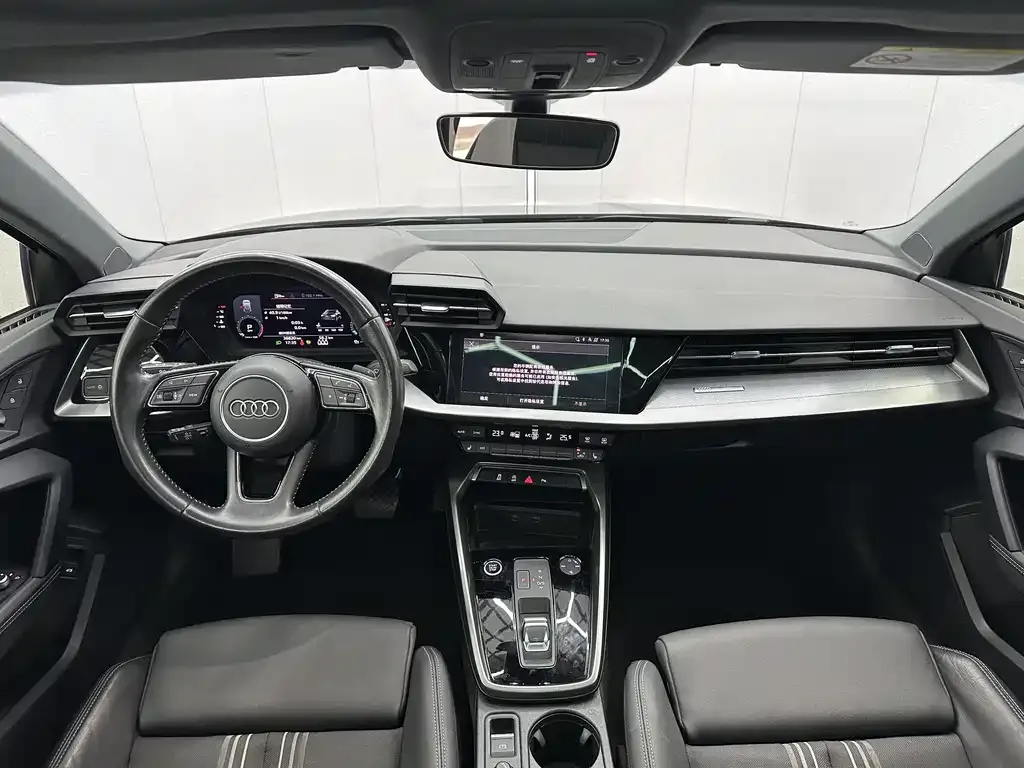 Audi A3 — фото 2
