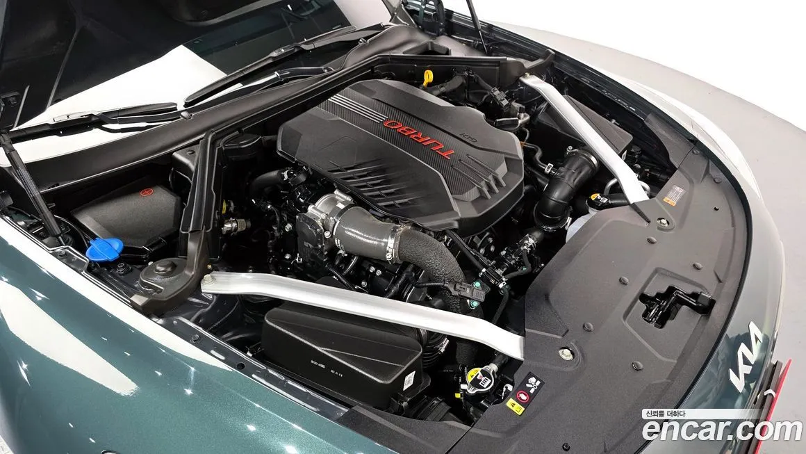 Kia Stinger 2023 из KR, фото 9