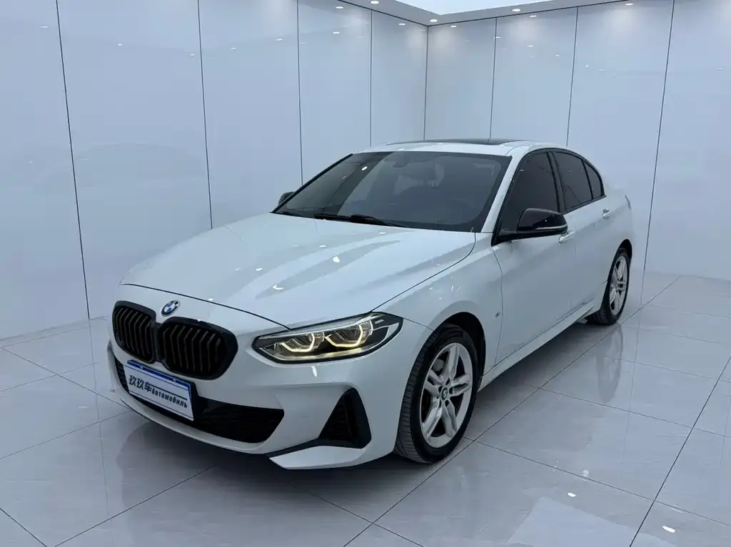 BMW 1 Series — фото 1