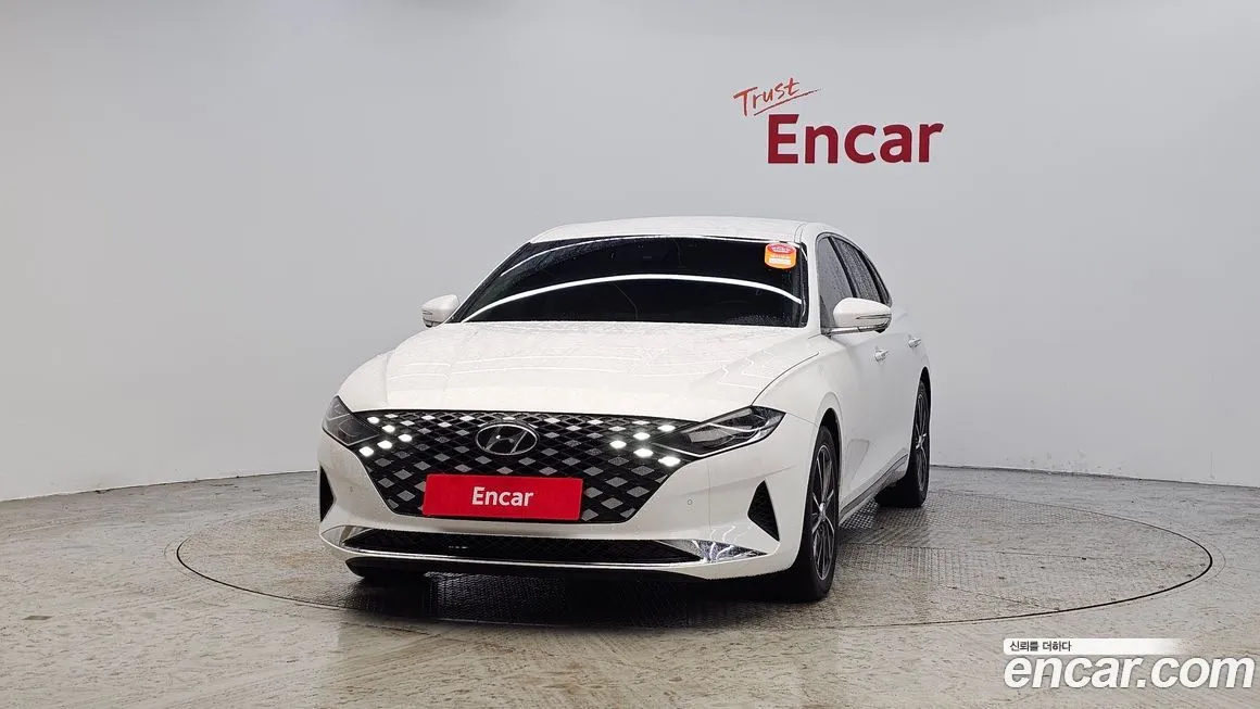 Hyundai Grandeur 2023 из KR, фото 2