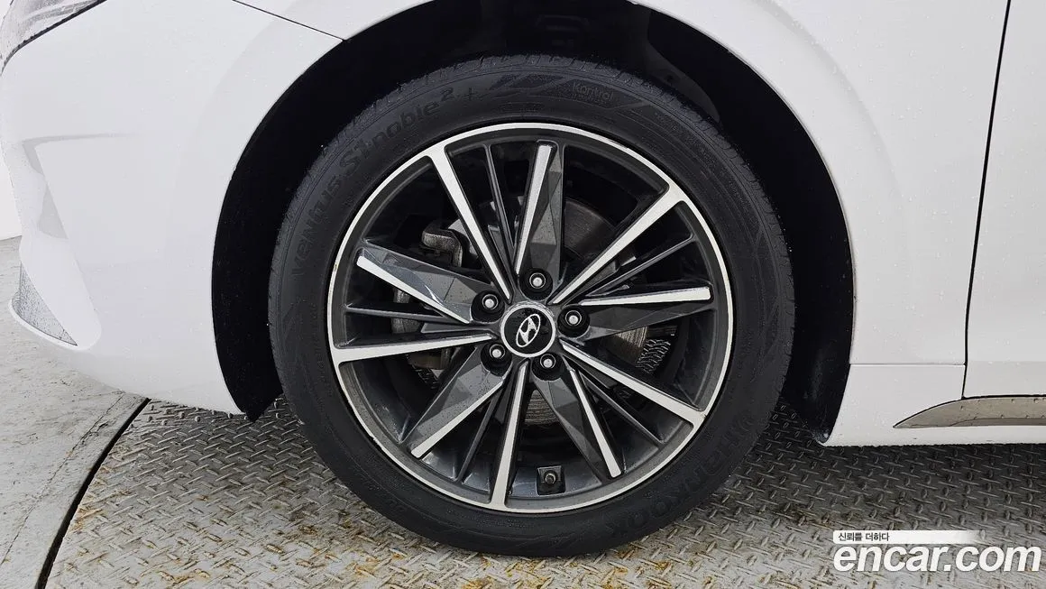 Hyundai Grandeur 2023 из KR, фото 6