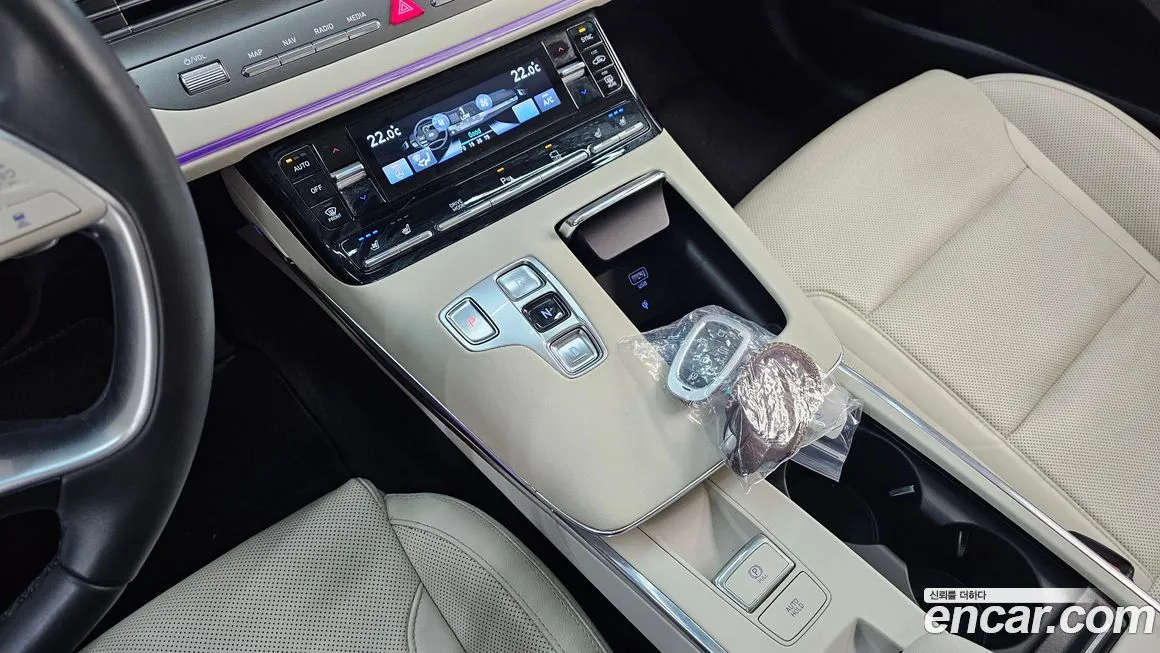Hyundai Grandeur 2023 из KR, фото 8