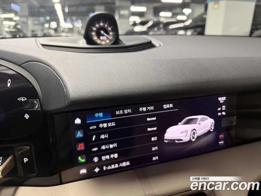 Porsche Taycan 2022 из KR, фото 8