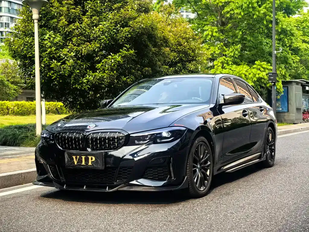 BMW 3 Series 2021 из CN, фото 1