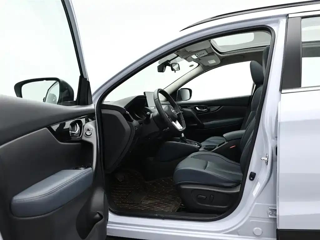 Nissan Qashqai — фото 10