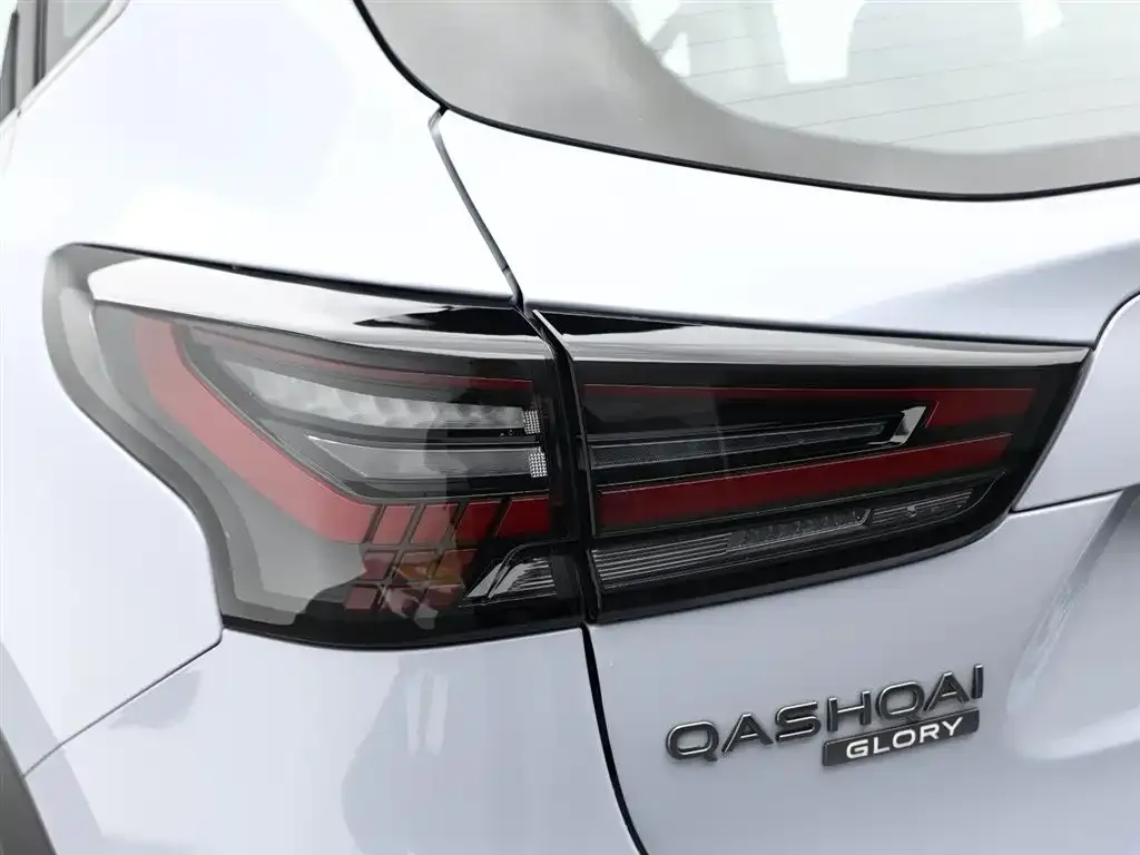 Nissan Qashqai — фото 4