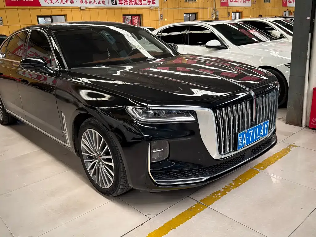 Hongqi H9 — фото 2