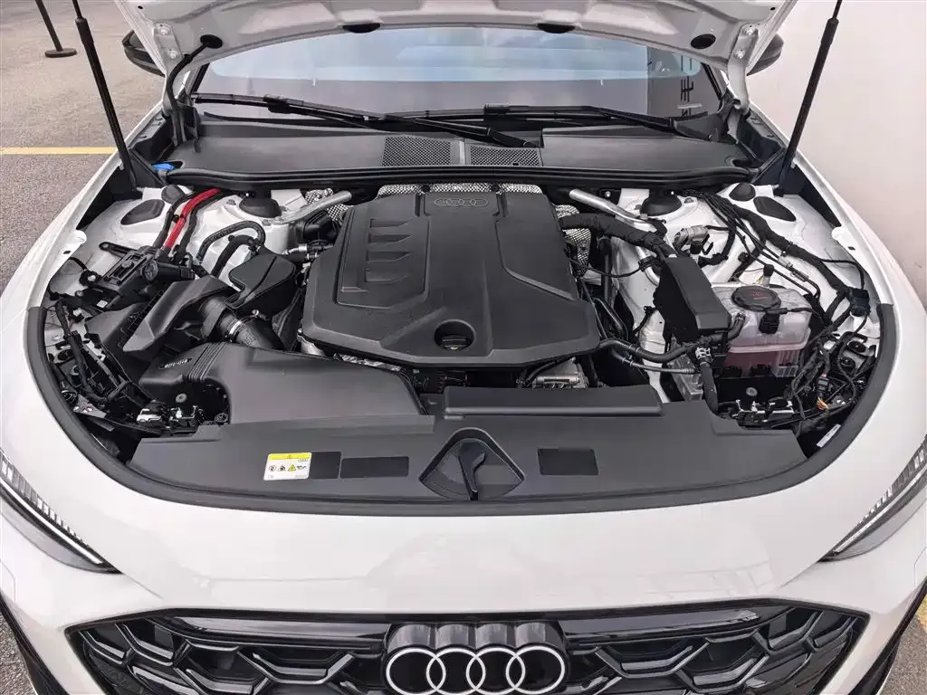 Audi A5L 2025 из CN, фото 10