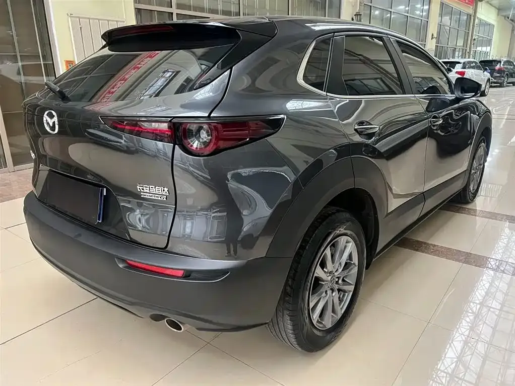 Mazda CX-30 — фото 7