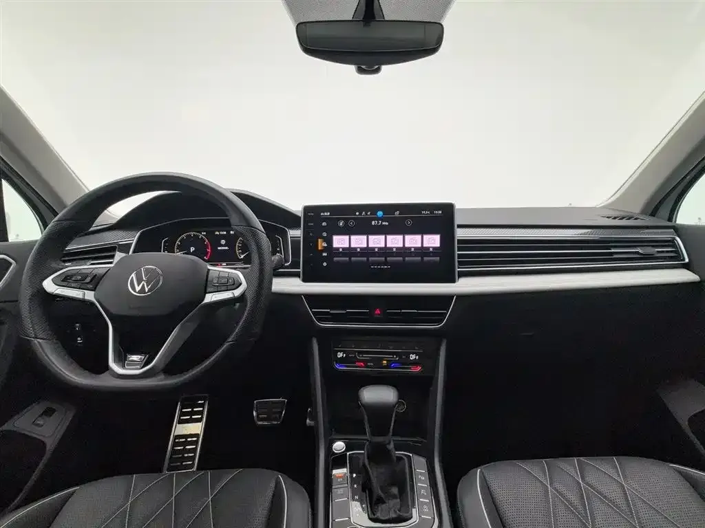 Volkswagen Tiguan L 2024 из CN, фото 5