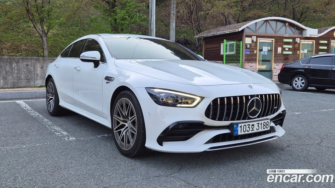 Mercedes-Benz AMG GT — фото 4