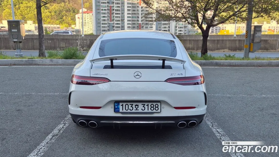 Mercedes-Benz AMG GT — фото 5