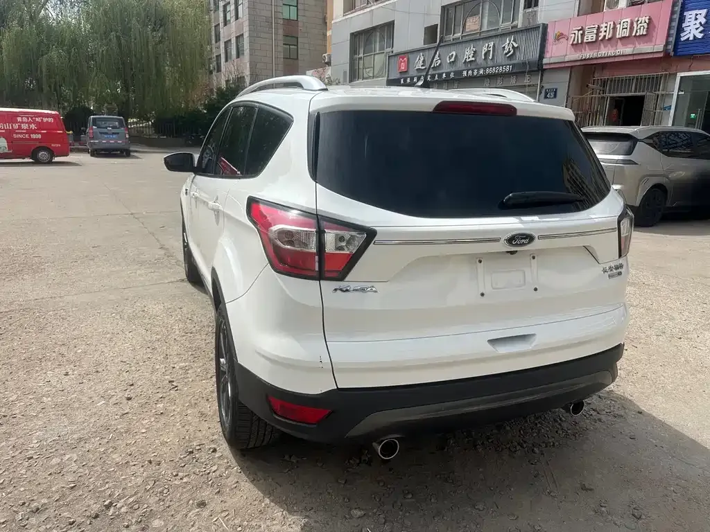 Ford Kuga 2021 из CN, фото 7