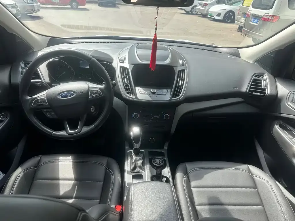 Ford Kuga 2021 из CN, фото 4