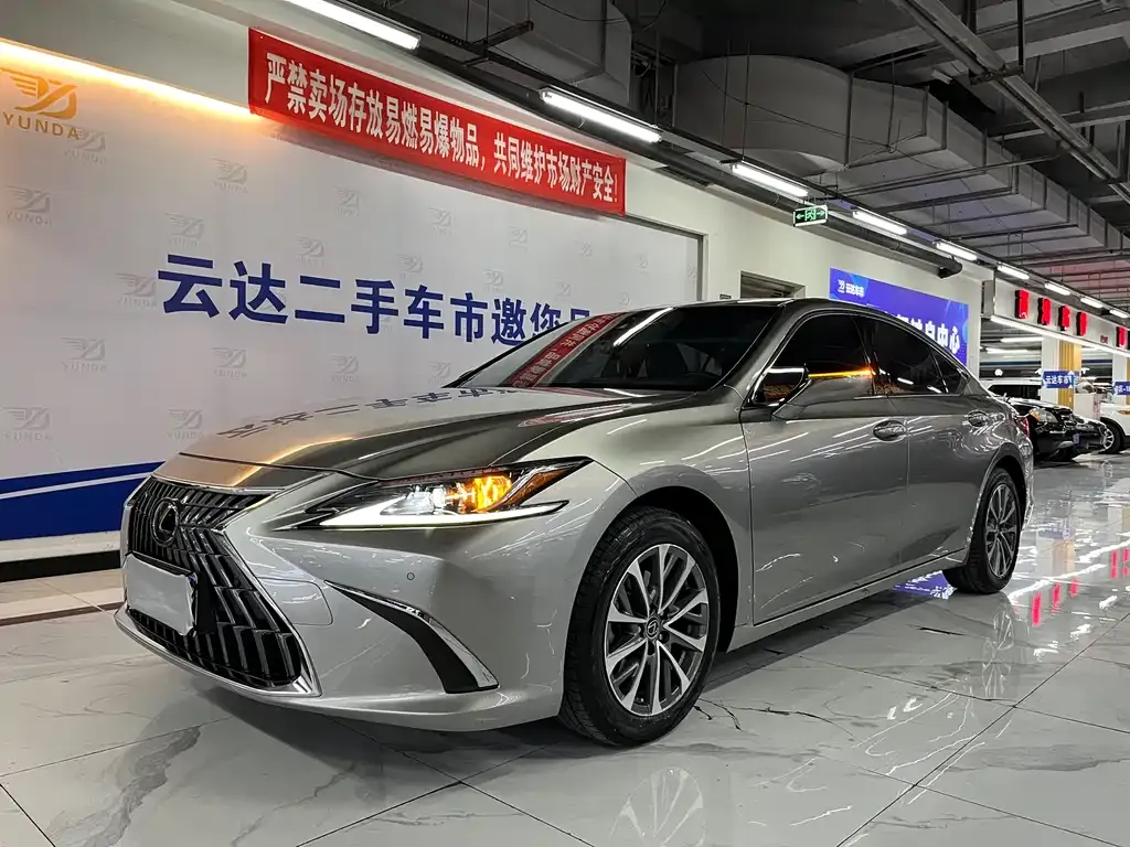 Lexus ES 2022 из CN, фото 4