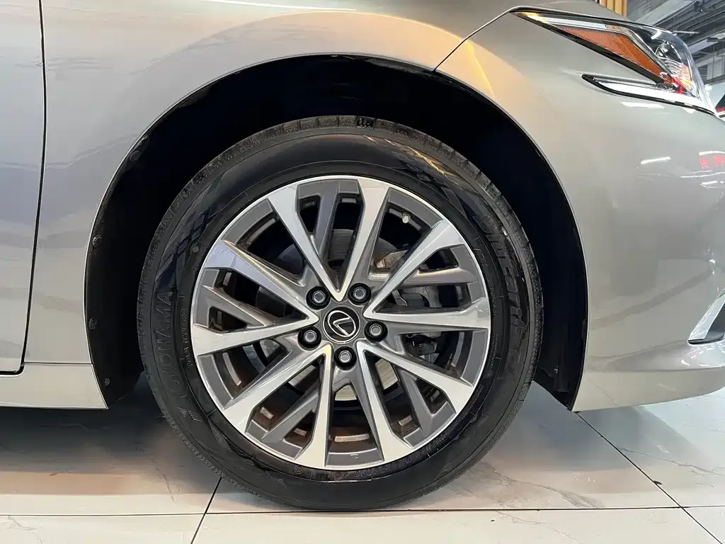 Lexus ES 2022 из CN, фото 10
