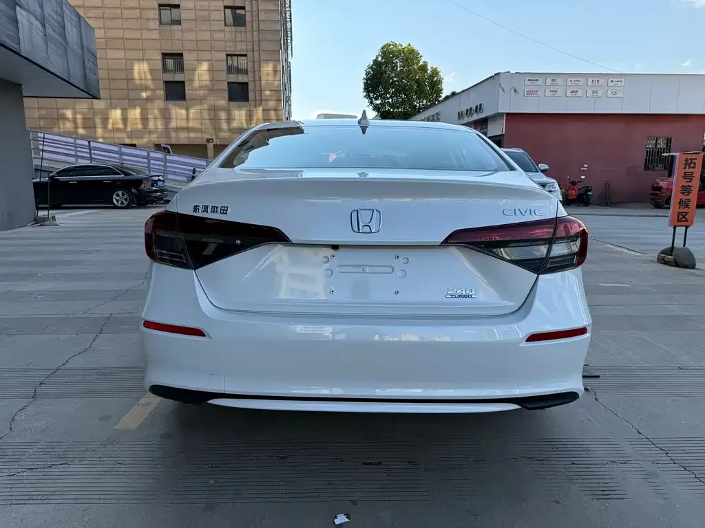 Honda Civic 2025 из CN, фото 10