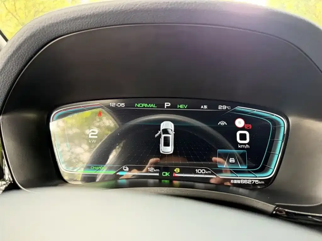 BYD PLUS New Energy — фото 2