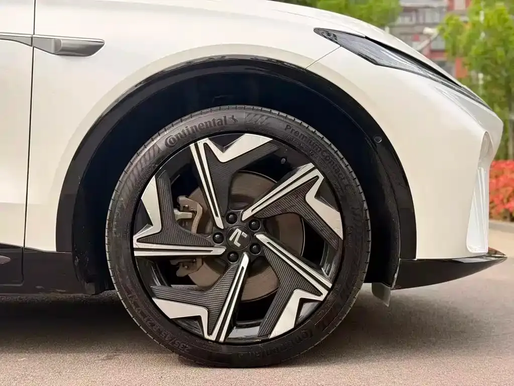Roewe Feifan R7 2024 из CN, фото 5