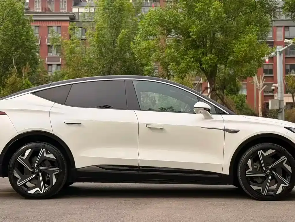 Roewe Feifan R7 2024 из CN, фото 4