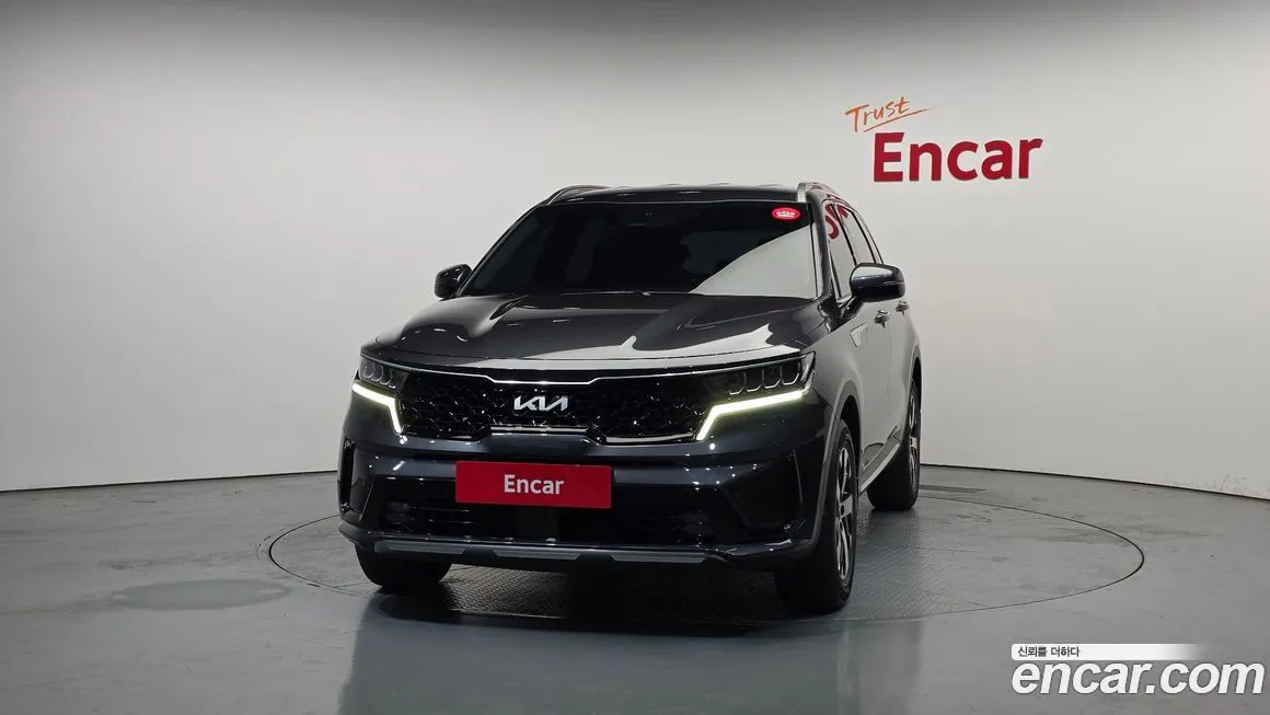 Kia Sorento 2023 из KR, фото 2