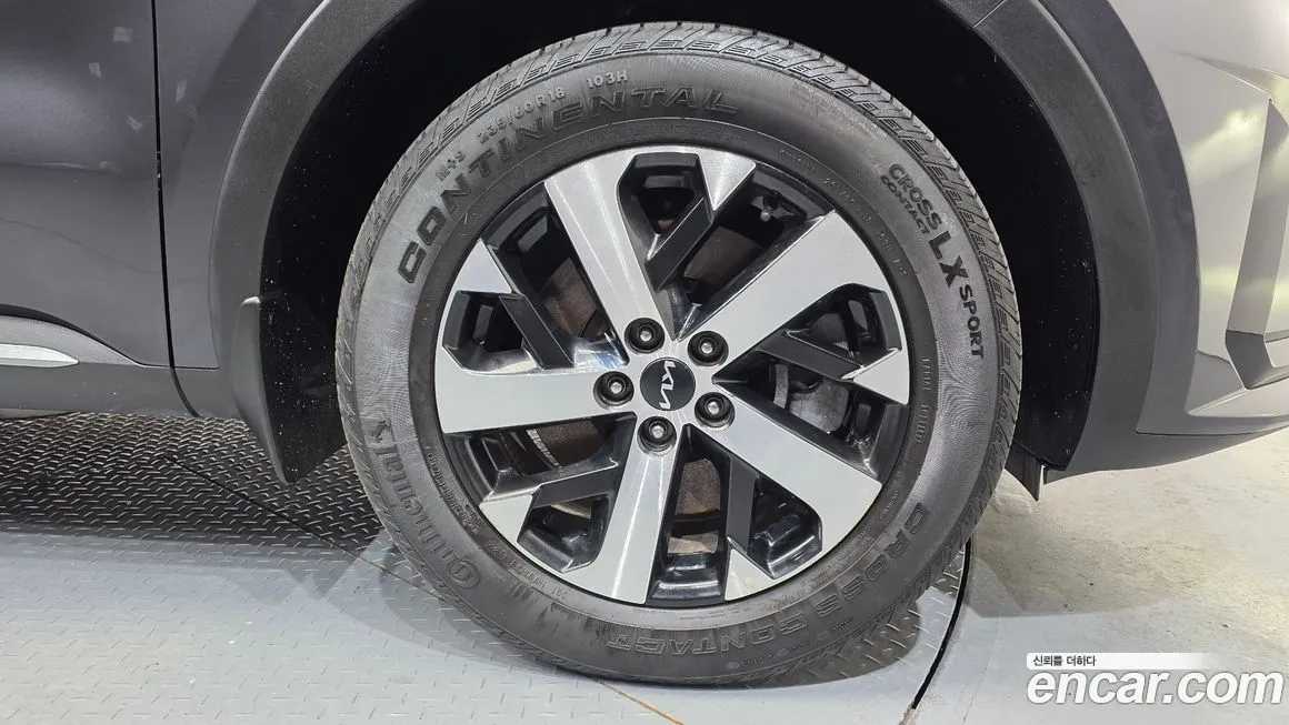 Kia Sorento 2023 из KR, фото 9